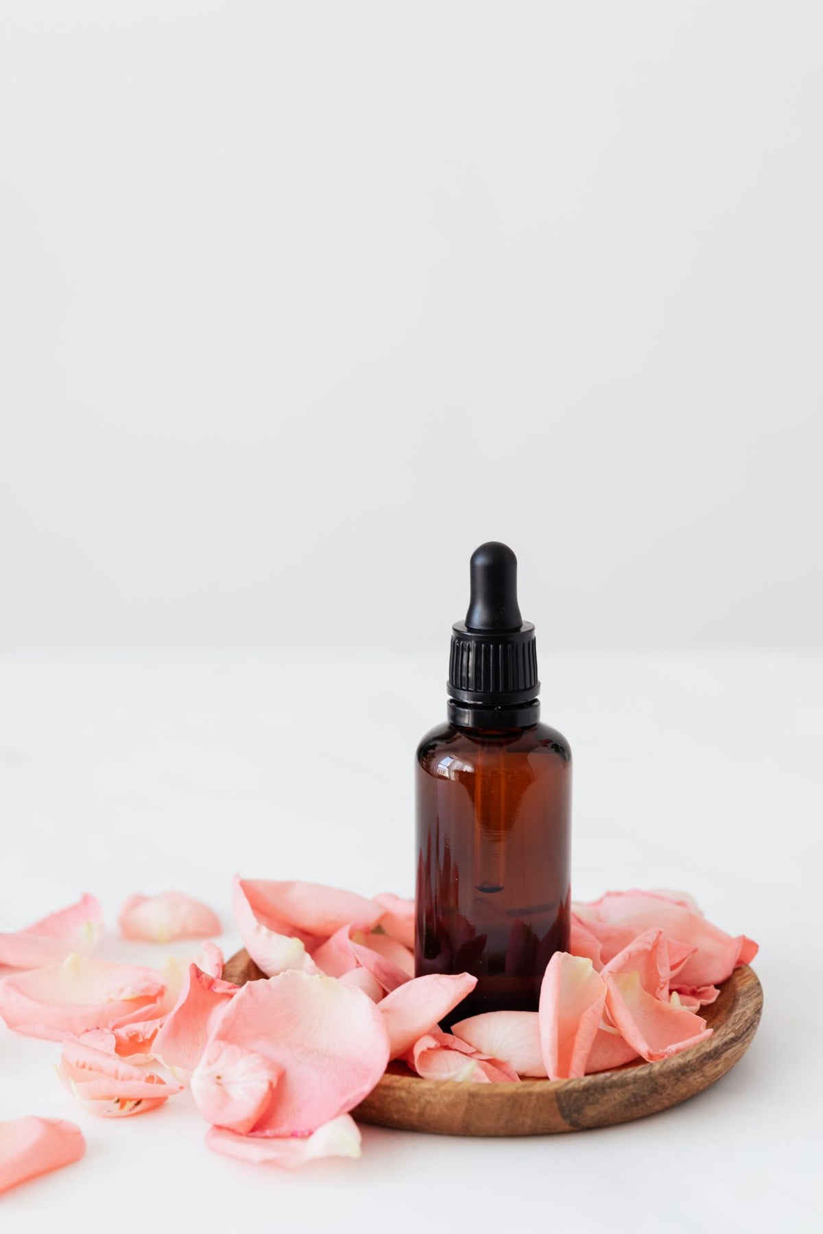 Vitamin C Brightening Ampoule 20% serum dropper bottle